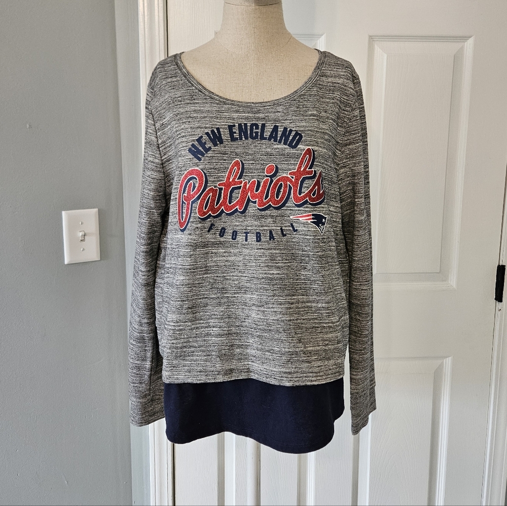 NFL New England Patriots Juniors Gray Mixed Media Top
